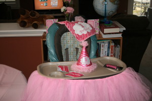 Sarah Amelia's party table - courtesy of Hobby Loby!